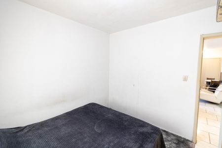 Quarto de apartamento à venda com 1 quarto, 38m² em Partenon, Porto Alegre