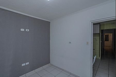 quarto 2_1 de casa para alugar com 2 quartos, 100m² em Vila Brasilina, São Paulo
