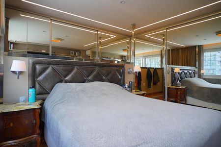 Apartamento à venda com 258m², 3 quartos e 3 vagasQuarto suíte 