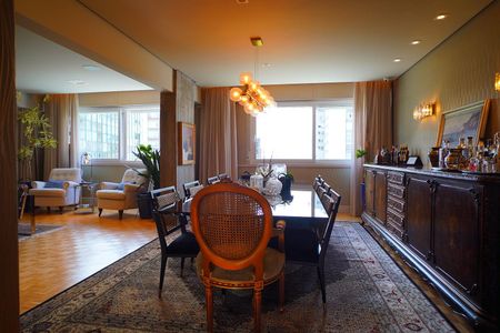 Apartamento à venda com 258m², 3 quartos e 3 vagasSala de jantar 