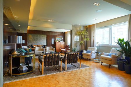 Sala de apartamento à venda com 3 quartos, 258m² em Independência, Porto Alegre