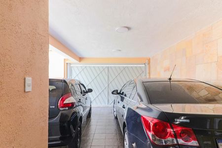 Casa à venda com 280m², 3 quartos e 6 vagasGaragem