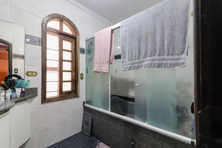 Casa à venda com 280m², 3 quartos e 6 vagasQuarto - Suite