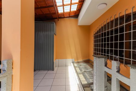 Casa à venda com 280m², 3 quartos e 6 vagasVaranda