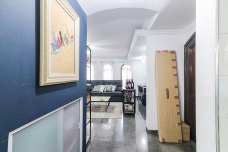 Sala  de casa à venda com 3 quartos, 280m² em Rio Pequeno, São Paulo