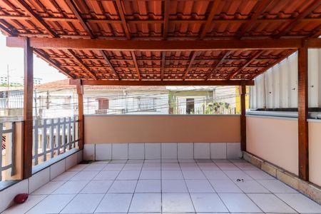 Casa à venda com 280m², 3 quartos e 6 vagasVaranda