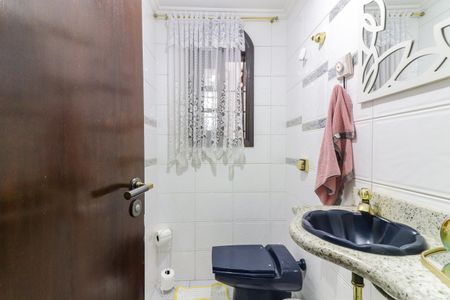 Lavabo de casa à venda com 3 quartos, 280m² em Rio Pequeno, São Paulo