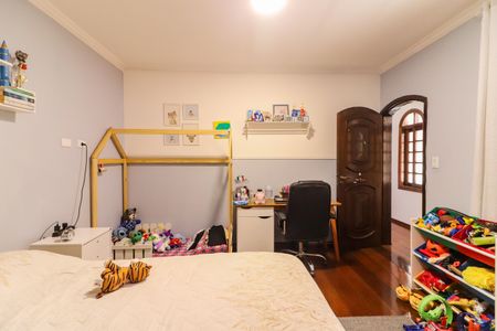 Casa à venda com 280m², 3 quartos e 6 vagasQuarto 3