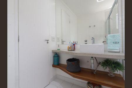 Apartamento para alugar com 122m², 3 quartos e 2 vagasBanheiro