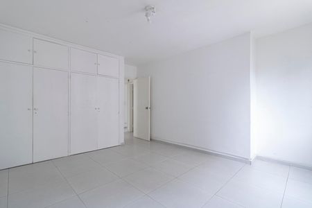 Apartamento para alugar com 183m², 3 quartos e 1 vaga Apartamento para alugar com 183m², 3 quartos e 1 vagaQuarto 2