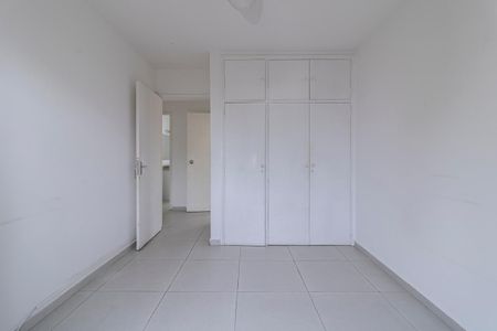 Apartamento para alugar com 183m², 3 quartos e 1 vaga Apartamento para alugar com 183m², 3 quartos e 1 vagaQuarto 3