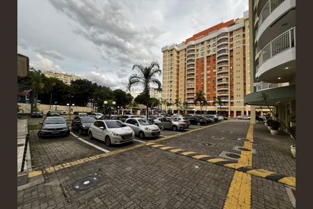 Apartamento à venda com 82m², 3 quartos e 1 vaga
