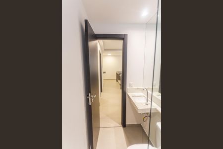 Apartamento à venda com 129m², 2 quartos e 1 vaga Apartamento à venda com 129m², 2 quartos e 1 vagaBanheiro Social