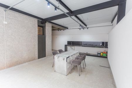 Apartamento à venda com 129m², 2 quartos e 1 vaga Apartamento à venda com 129m², 2 quartos e 1 vagaEspaço Gourmet/Área Privativa
