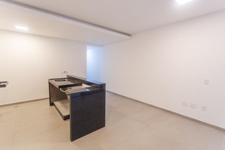 Apartamento à venda com 129m², 2 quartos e 1 vaga Apartamento à venda com 129m², 2 quartos e 1 vagaSala/Cozinha