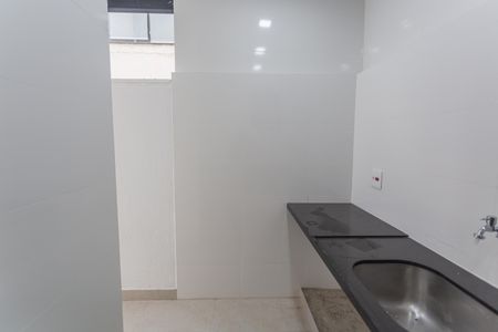 Apartamento à venda com 129m², 2 quartos e 1 vaga Apartamento à venda com 129m², 2 quartos e 1 vagaÁrea de Serviço