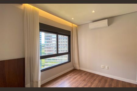 Apartamento à venda com 196m², 3 quartos e 3 vagas Apartamento à venda com 196m², 3 quartos e 3 vagasQuarto Suíte