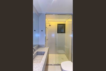 Apartamento à venda com 196m², 3 quartos e 3 vagas Apartamento à venda com 196m², 3 quartos e 3 vagasBanheiro da Suíte 3