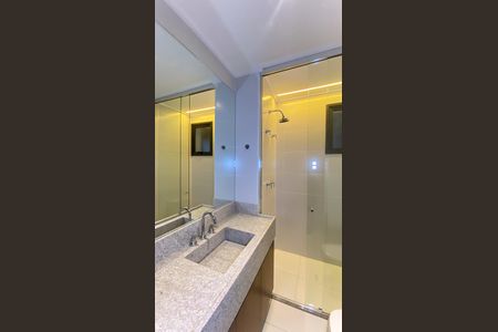 Apartamento à venda com 196m², 3 quartos e 3 vagas Apartamento à venda com 196m², 3 quartos e 3 vagasBanheiro da Suíte 3