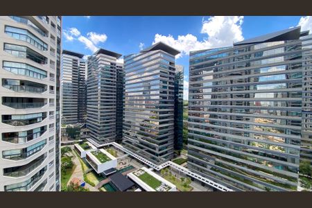 Vista da Suíte de apartamento à venda com 3 quartos, 196m² em Chácara Santo Antônio (zona Sul), São Paulo