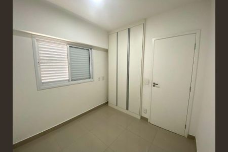 Apartamento à venda com 3 quartos, 70m² em Centro, Osasco