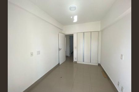 Apartamento à venda com 3 quartos, 70m² em Centro, Osasco