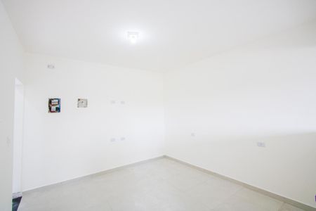 Sala de casa para alugar com 1 quarto, 40m² em Jardim Aracy, Mauá