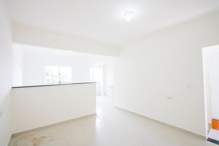 Sala de casa para alugar com 1 quarto, 40m² em Jardim Aracy, Mauá
