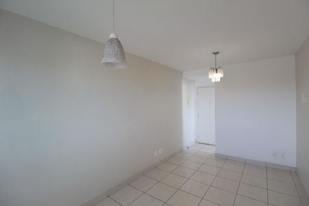 Sala de apartamento para alugar com 2 quartos, 60m² em Santa Monica, Belo Horizonte