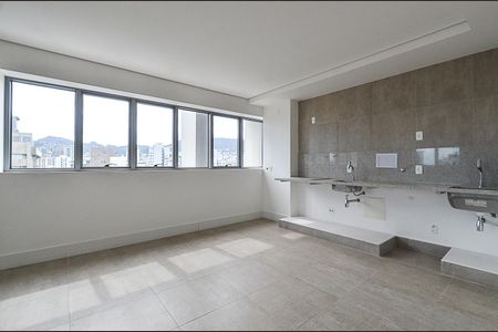 Apartamento à venda com 78m², 1 quarto e 2 vagasCozinha