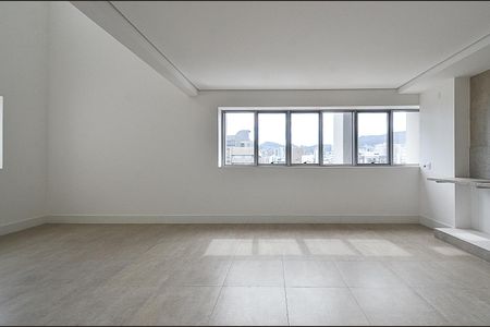 Apartamento à venda com 78m², 1 quarto e 2 vagasSala/Cozinha