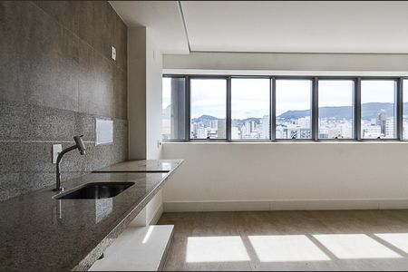 Apartamento à venda com 73m², 1 quarto e 2 vagasSala/Cozinha