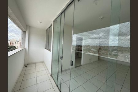 Apartamento à venda com 74m², 3 quartos e 1 vaga