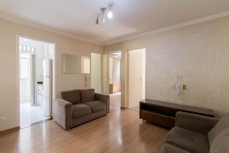 Sala de apartamento para alugar com 2 quartos, 49m² em Jardim Valeria, Guarulhos
