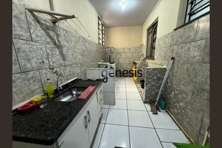 Apartamento à venda com 2 quartos, 55m² em Milionários, Belo Horizonte