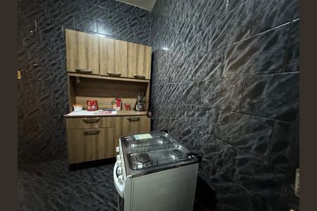 Apartamento à venda com 2 quartos, 55m² em Milionários, Belo Horizonte