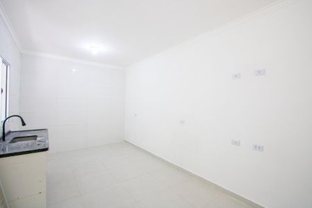 Cozinha de casa para alugar com 1 quarto, 30m² em Jardim Aracy, Mauá