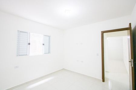 Sala/Quarto de casa para alugar com 1 quarto, 30m² em Jardim Aracy, Mauá