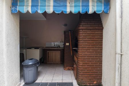 Casa à venda com 210m², 3 quartos e 6 vagas Casa à venda com 210m², 3 quartos e 6 vagasChurrasqueira