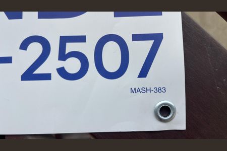 Casa à venda com 210m², 3 quartos e 6 vagas Casa à venda com 210m², 3 quartos e 6 vagasPlaca