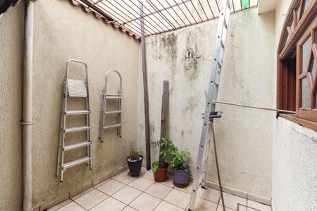 Casa à venda com 210m², 3 quartos e 6 vagas Casa à venda com 210m², 3 quartos e 6 vagasChurrasqueira