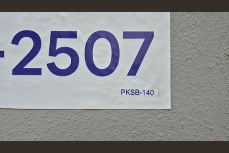 Casa à venda com 240m², 4 quartos e 5 vagasPlaca