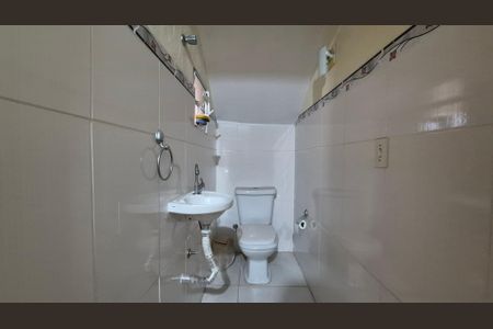 Casa à venda com 240m², 4 quartos e 5 vagasBanheiro