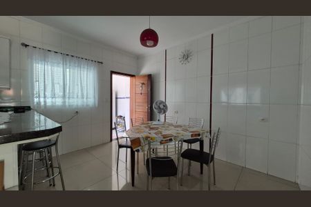 Casa à venda com 240m², 4 quartos e 5 vagasCozinha