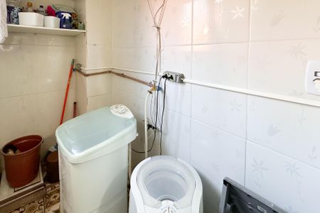Apartamento à venda com 54m², 2 quartos e 1 vaga Apartamento à venda com 54m², 2 quartos e 1 vagaÁrea de Serviço
