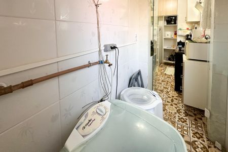 Apartamento à venda com 54m², 2 quartos e 1 vaga Apartamento à venda com 54m², 2 quartos e 1 vagaÁrea de Serviço