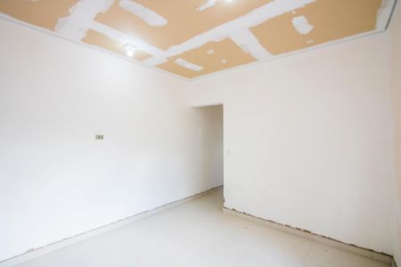 Sala de casa para alugar com 2 quartos, 68m² em Jardim Aracy, Mauá