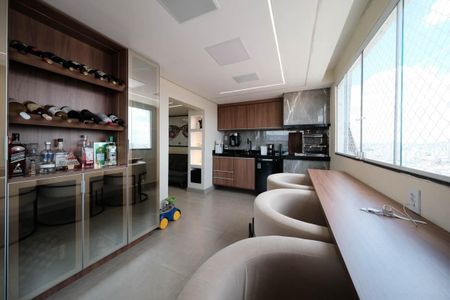 Apartamento à venda com 120m², 3 quartos e 1 vagaÁrea gourmet