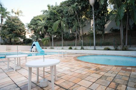 Apartamento à venda com 120m², 3 quartos e 1 vaga Apartamento à venda com 120m², 3 quartos e 1 vagaÁrea comum