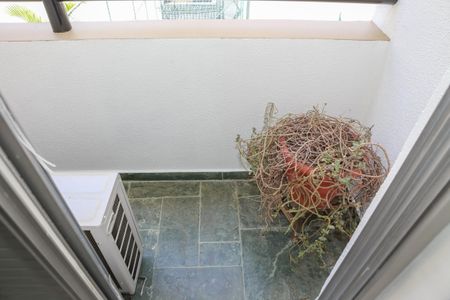 Apartamento para alugar com 152m², 3 quartos e 2 vagas Apartamento para alugar com 152m², 3 quartos e 2 vagasSuíte